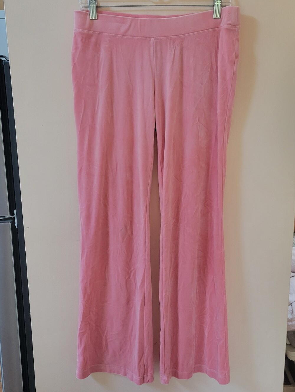 Juicy Couture Pink Rhinestone Bedazzled Sweatpants
